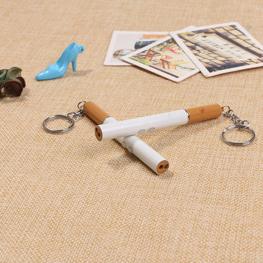 たばこ型レーザーポインター 人気タバコ型 1mW 猫用レッド 多機能 キーホルダー型 ペン 5個セット LED懐中電灯 赤色レーザー 3in1 猫おもちゃ 携帯便利 - 光点