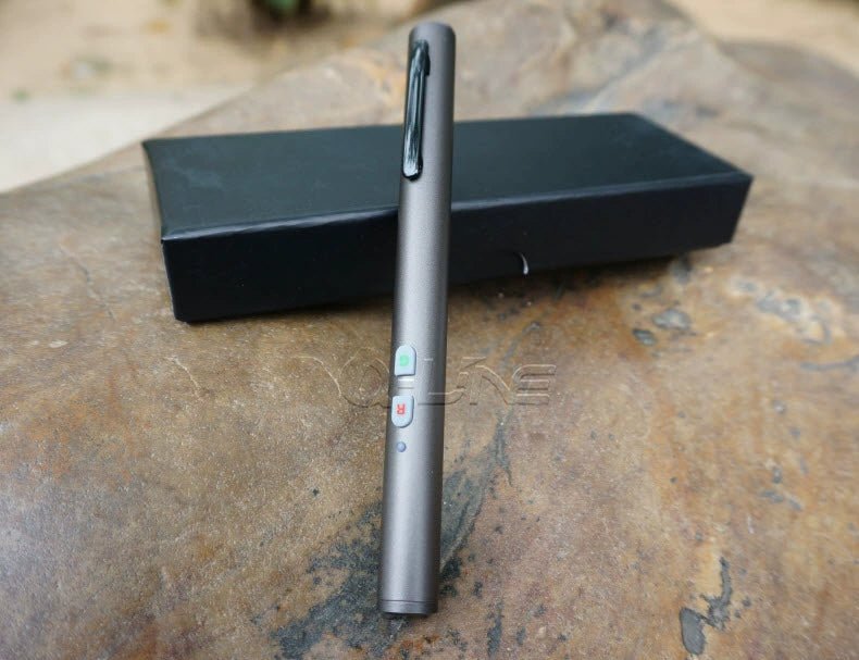 2in1 レーザーポインター 5mW 赤色＆緑色 デュアルカラービーム USB充電式 ペン型 指示棒 高精度 長距離可視 プレゼン・会議・教育・販売説明用 多機能ダブルビームポインター - 光点