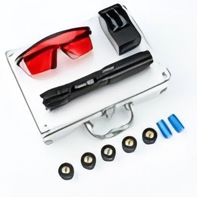 【超強力 30000mW ブルーレーザーポインター】バッテリー充電器 高輝度 長距離照射（約500m）｜耐寒・耐衝撃設計 高出力ポインター｜緑、赤、青の3種類のレーザーからお選び｜アウトドア・キャンプ・天体観測用｜光点 運転学校、アウトドアキャンプ用| ポータブルレーザーライト - 光点 - 光点