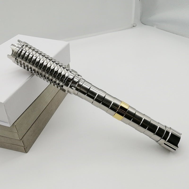 【超高出力 3000mW】青色レーザー ポインター 軍用グレード強力ブルーレーザー 高輝度 長距離照射 焦点調整機能付き 真鍮製ボディ 充電式 高耐久モデル 実験・研究・アウトドア用 - 光点 - 光点