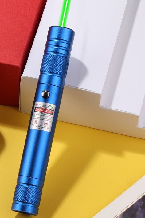 レ—ザーポインター 30mW USB充電式 高輝度グリーンレーザー 建築・工事現場・建設調査・災害現場対応 長距離指示・視認性向上 耐久アルミボディ 新しいUSB無線で直接充電 安定出力プロ仕様 - 光点 - 光点