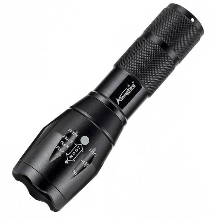 グリーン懐中電灯 高輝度 ズーム式｜望遠フォーカス調整 タクティカルミニライト｜アウトドア・夜間作業・防災・キャンプ対応｜小型軽量 ポータブルLED懐中電灯 - 光点